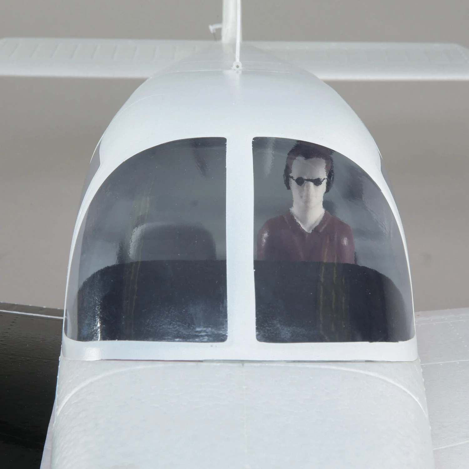 E-Flite Cherokee 1.3m BNF Basic With AS3X And SAFE Select 12 E-Flite Cherokee 1.3m BNF Basic With AS3X And SAFE Select - Image 10