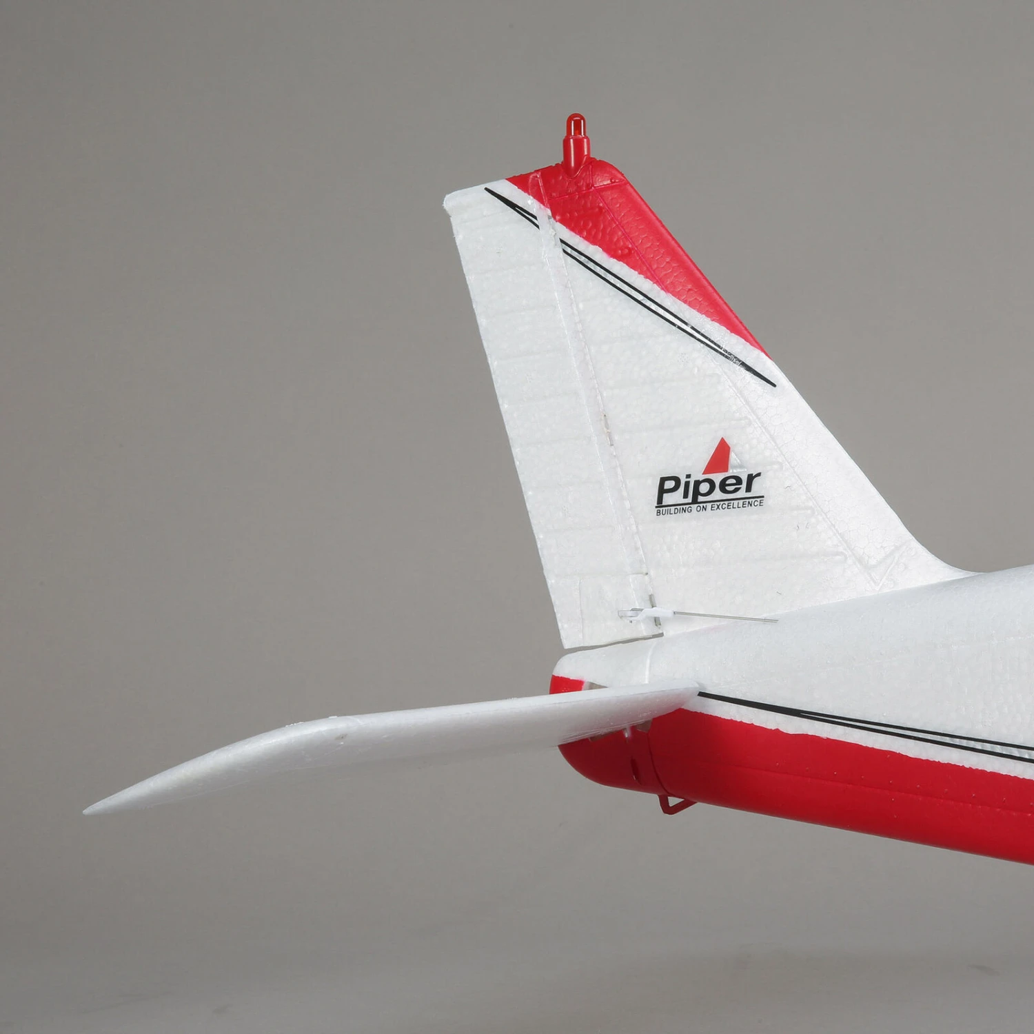 E-Flite Cherokee 1.3m BNF Basic With AS3X And SAFE Select 14 E-Flite Cherokee 1.3m BNF Basic With AS3X And SAFE Select - Image 12