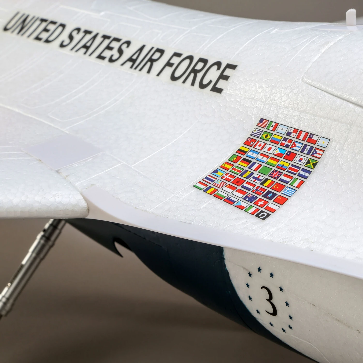 E-Flite F-16 Thunderbirds 70mm EDF Jet BNF Basic With AS3X And SAFE Select 14 E-Flite F-16 Thunderbirds 70mm EDF Jet BNF Basic With AS3X And SAFE Select - Image 12