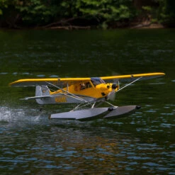 HANGAR 9 Carbon Cub 15cc ARF, 90" 31 HANGAR 9 Carbon Cub 15cc ARF, 90" -Aircraft Model HAN5065 A17 Y3VWKKGS