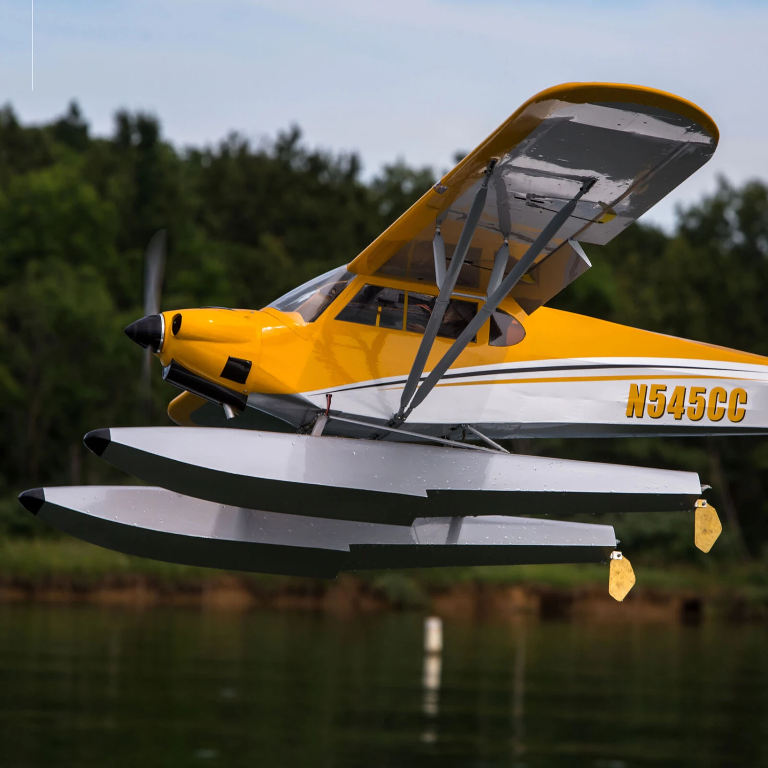 HANGAR 9 Carbon Cub 15cc ARF, 90" 13 HANGAR 9 Carbon Cub 15cc ARF, 90" - Image 11